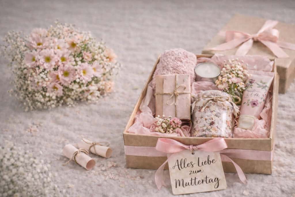 Muttertagsgeschenk DIY Set mit verschiedenen selbstgemachten Ideen.